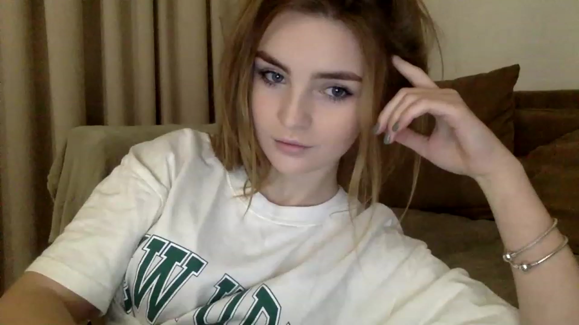 Gallery image thumbnail from Killler__here's myfreecams stream on, 12/11/2022, 17:24 image 17 of 20