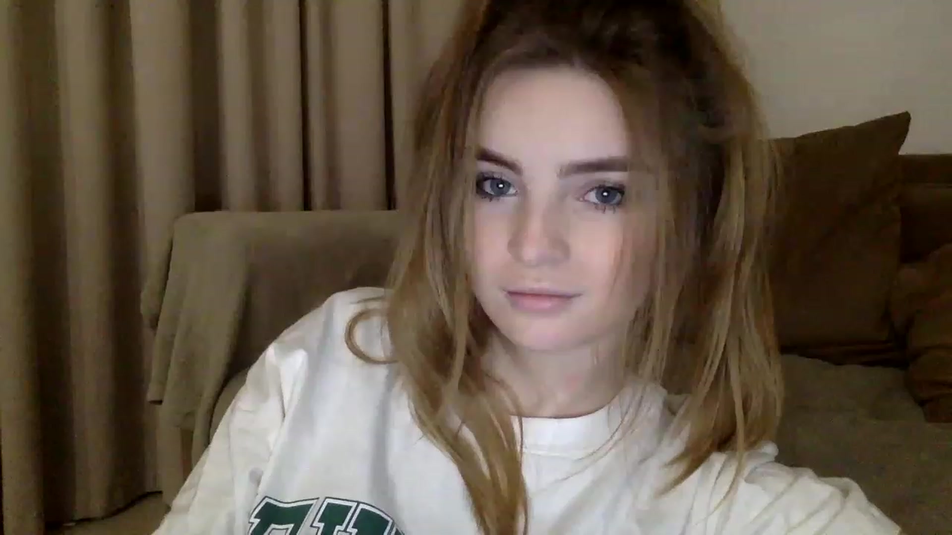 Gallery image thumbnail from Killler__here's myfreecams stream on, 12/11/2022, 17:24 image 5 of 20