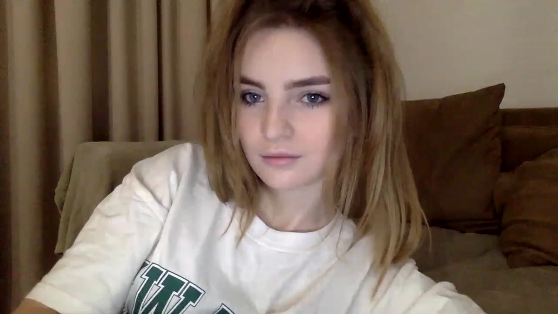 Gallery image thumbnail from Killler__here's myfreecams stream on, 12/11/2022, 17:24 image 19 of 20