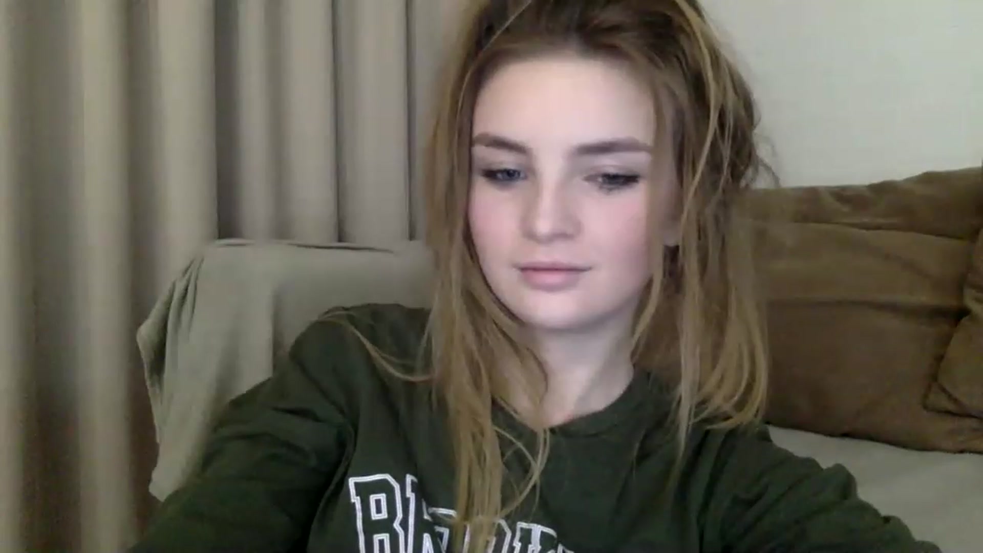 Gallery image thumbnail from Killler__here's myfreecams stream on, 12/26/2022, 19:41 image 20 of 20