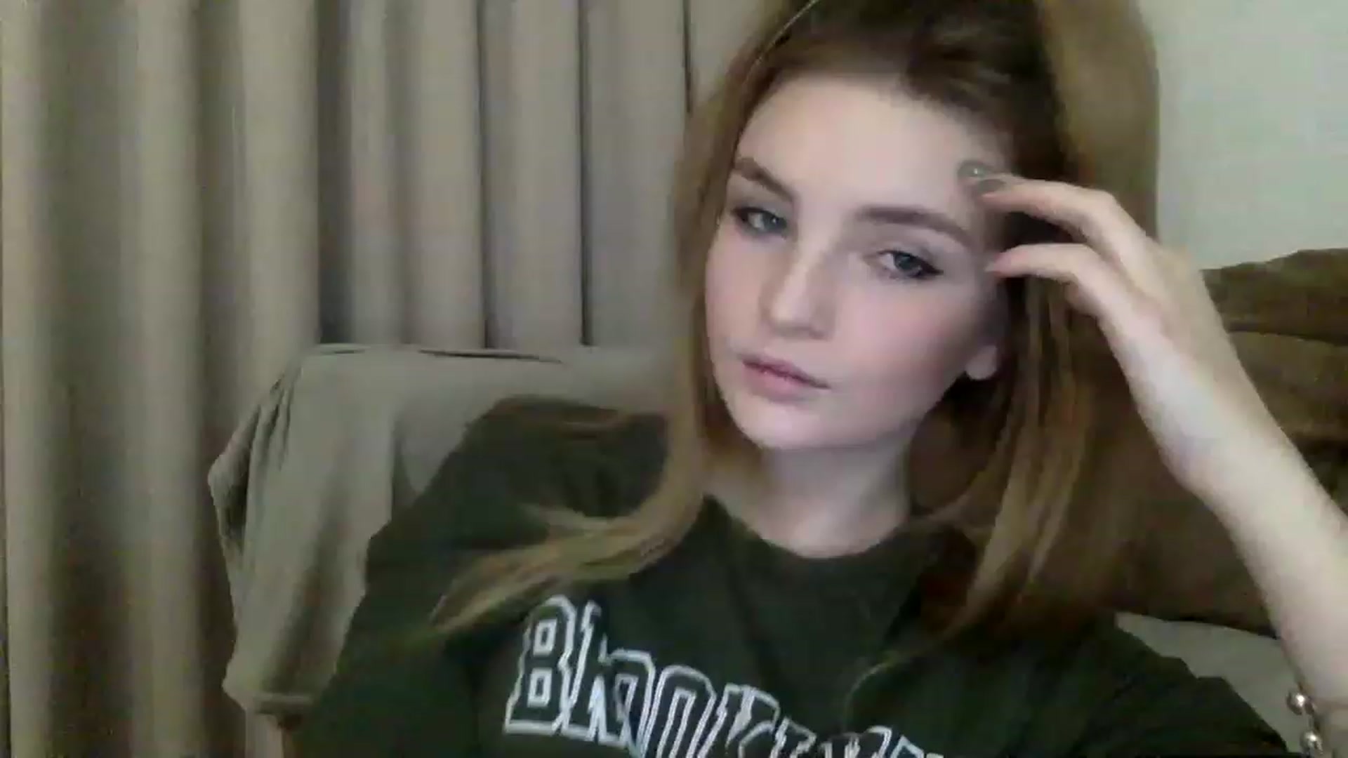 Gallery image thumbnail from Killler__here's myfreecams stream on, 12/26/2022, 19:41 image 1 of 20