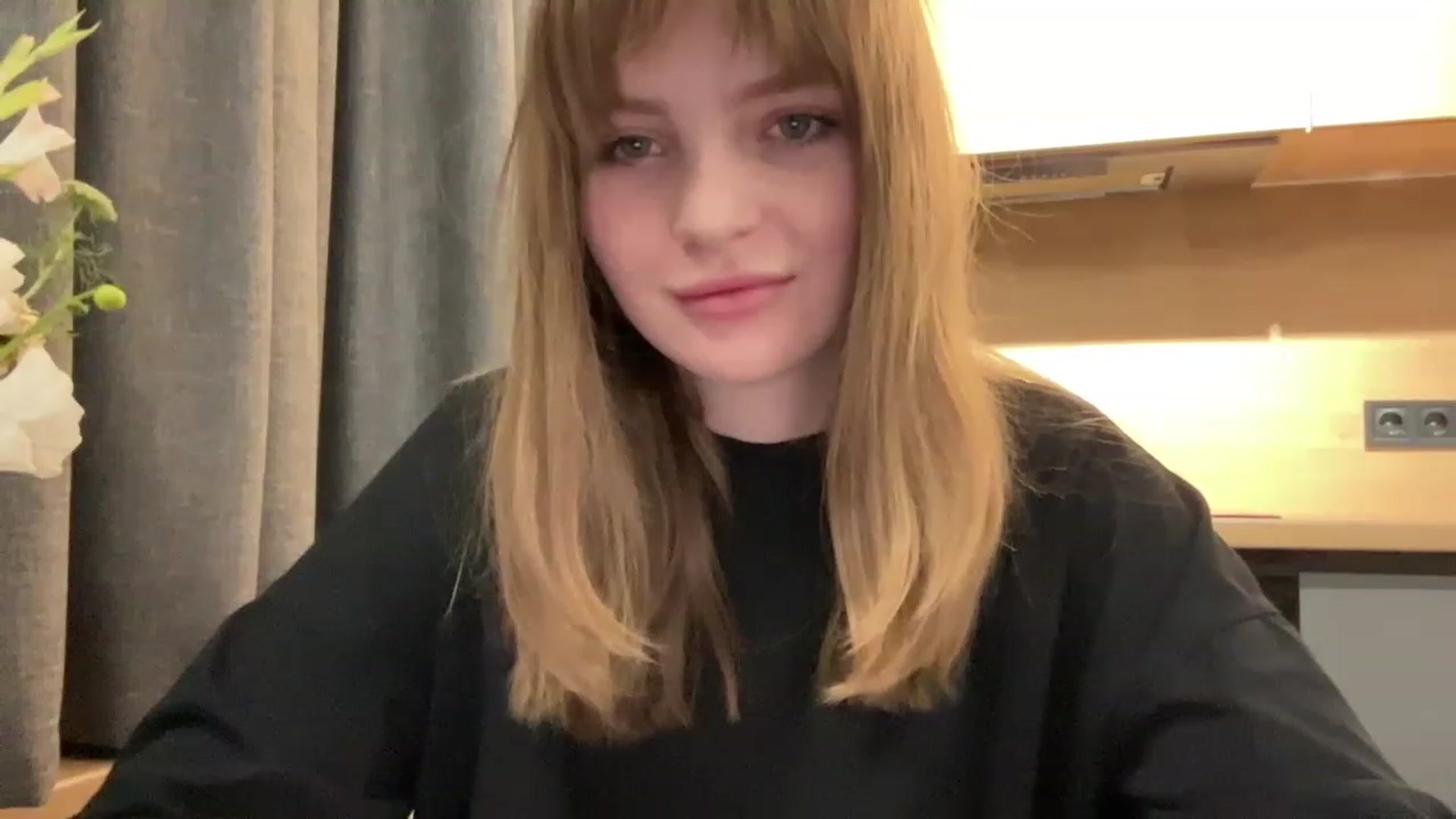 Gallery image thumbnail from Killler__here's myfreecams stream on, 08/20/2023, 18:54 image 9 of 20