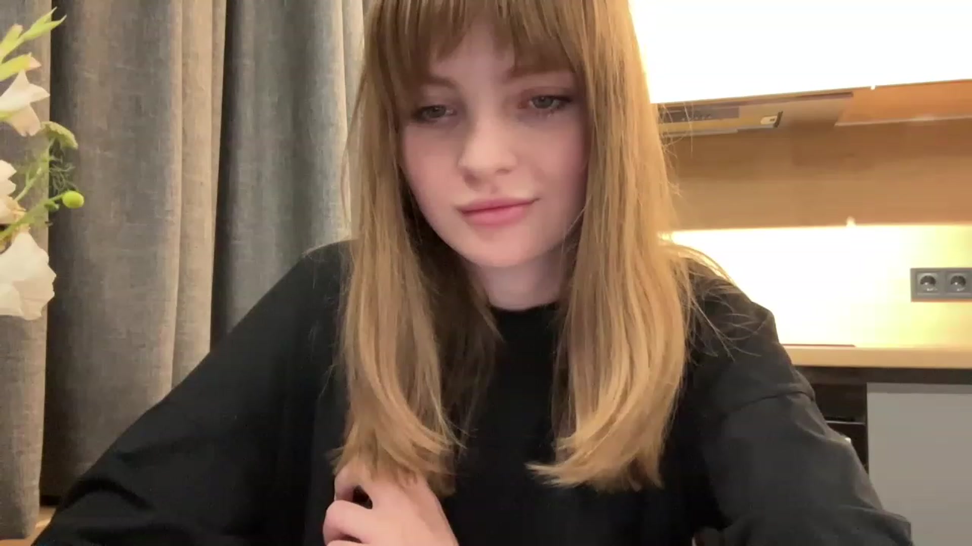 Gallery image thumbnail from Killler__here's myfreecams stream on, 08/20/2023, 18:54 image 12 of 20