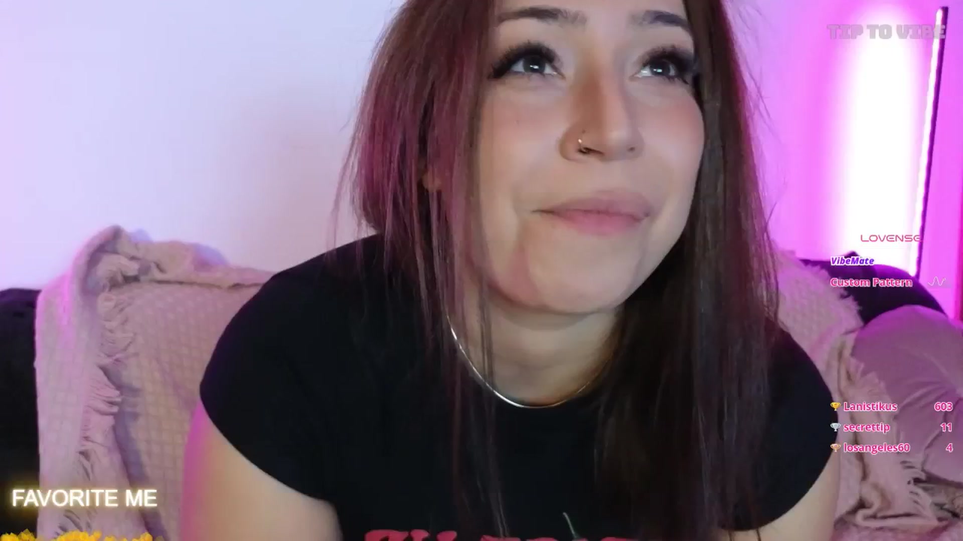 Gallery image thumbnail from KimArts's myfreecams stream on, 03/05/2025, 24:02 image 12 of 20