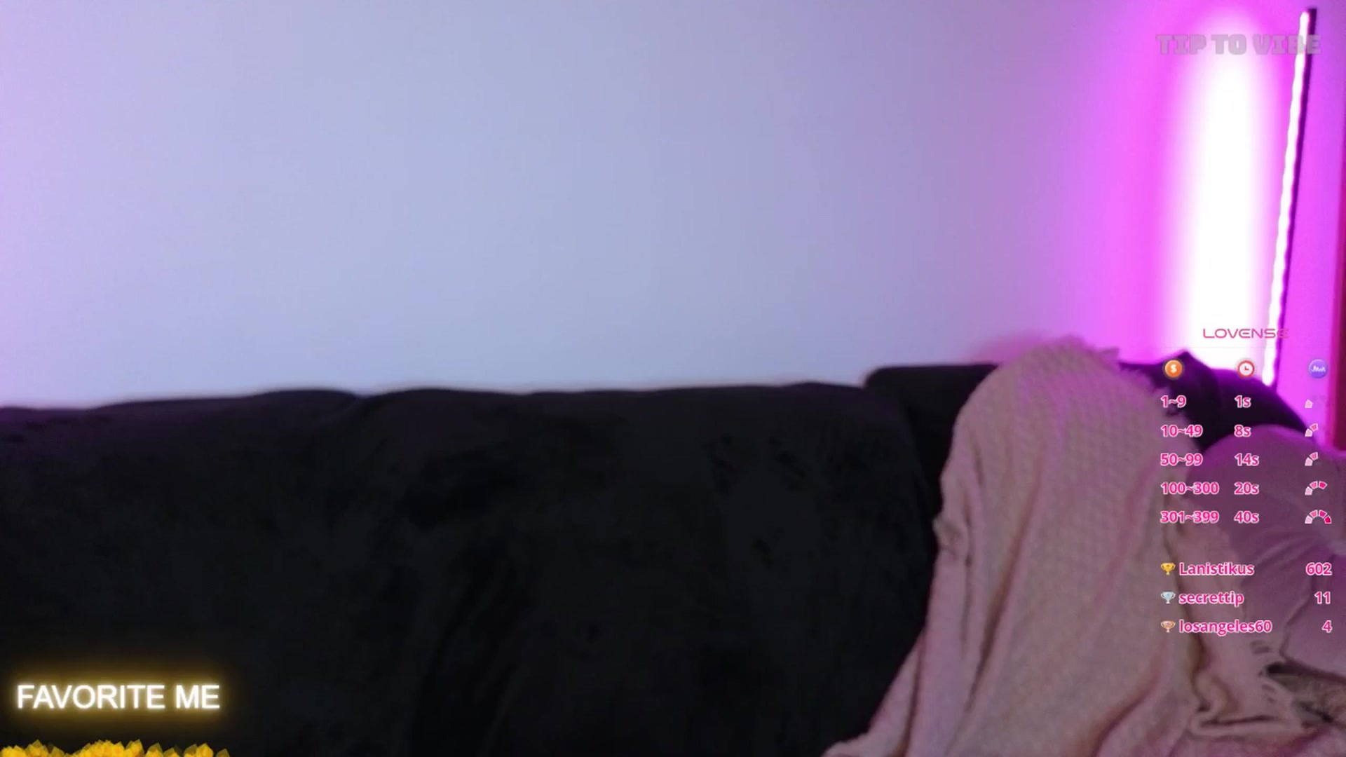 Gallery image thumbnail from KimArts's myfreecams stream on, 03/05/2025, 24:02 image 10 of 20