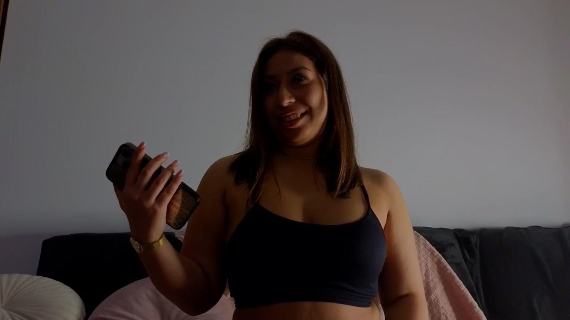 Gallery image thumbnail from KimArts's myfreecams stream on, 03/13/2025, 16:42 image 10 of 20