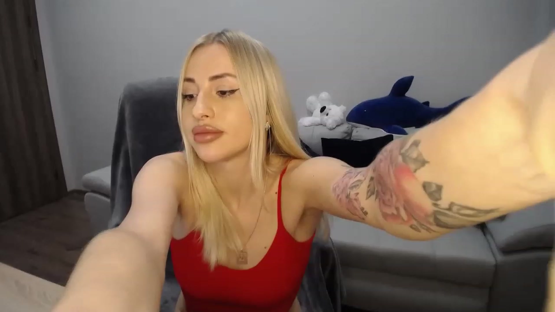 Gallery image thumbnail from KimKalash's myfreecams stream on, 01/28/2023, 16:39 image 3 of 20