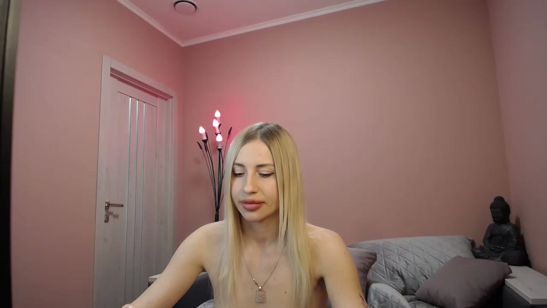 Gallery image thumbnail from KimKalash's myfreecams stream on, 03/29/2023, 13:48 image 2 of 20