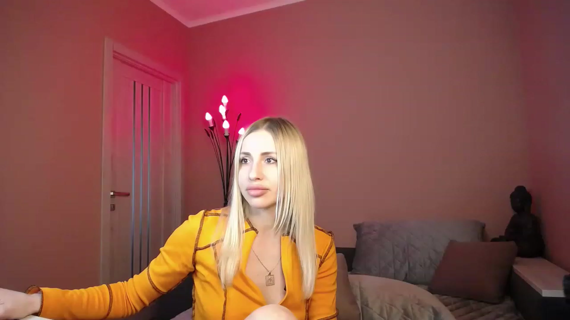 Gallery image thumbnail from KimKalash's myfreecams stream on, 04/12/2023, 12:34 image 2 of 20