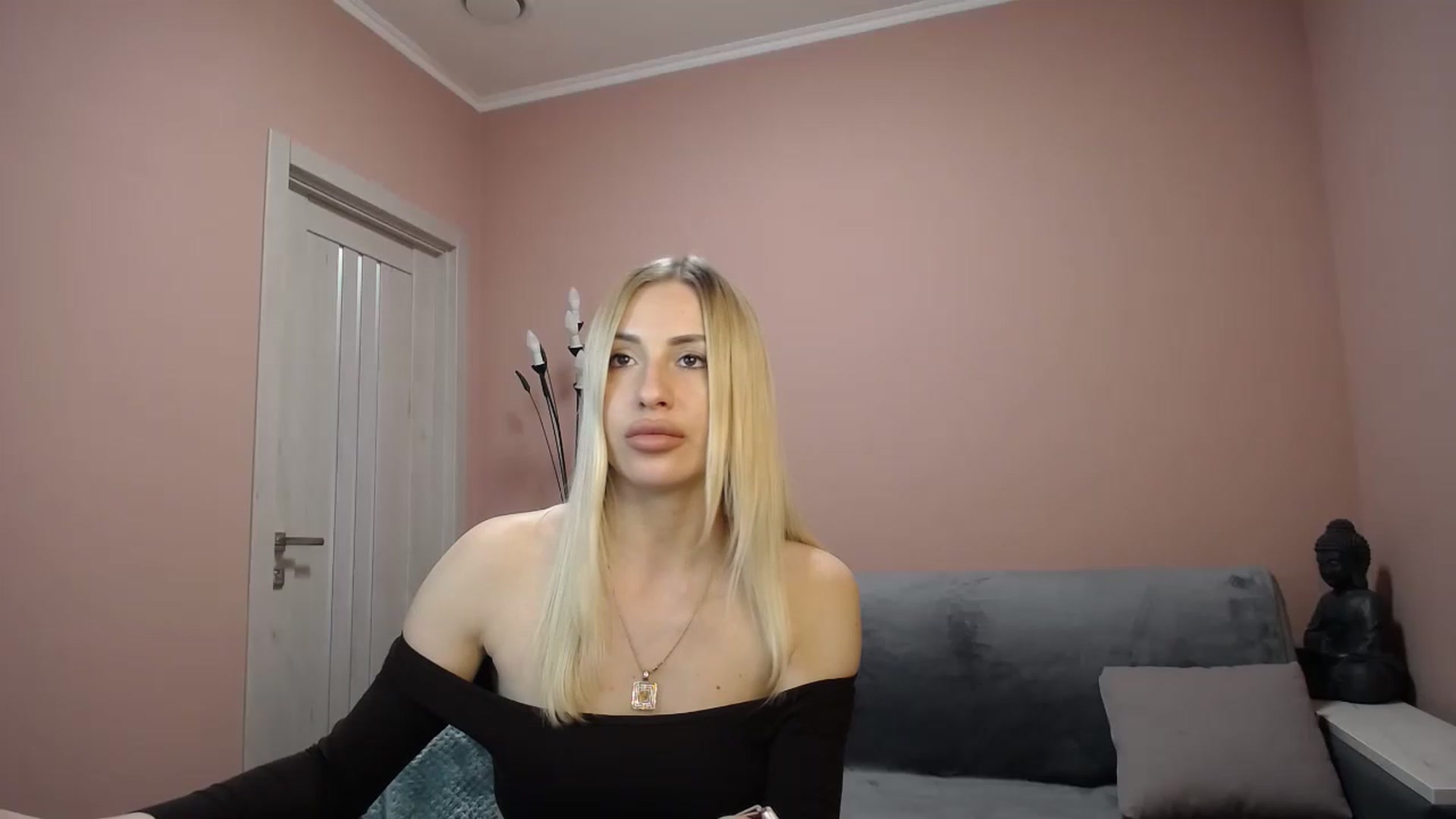 Gallery image thumbnail from KimKalash's myfreecams stream on, 04/21/2023, 09:59 image 16 of 20