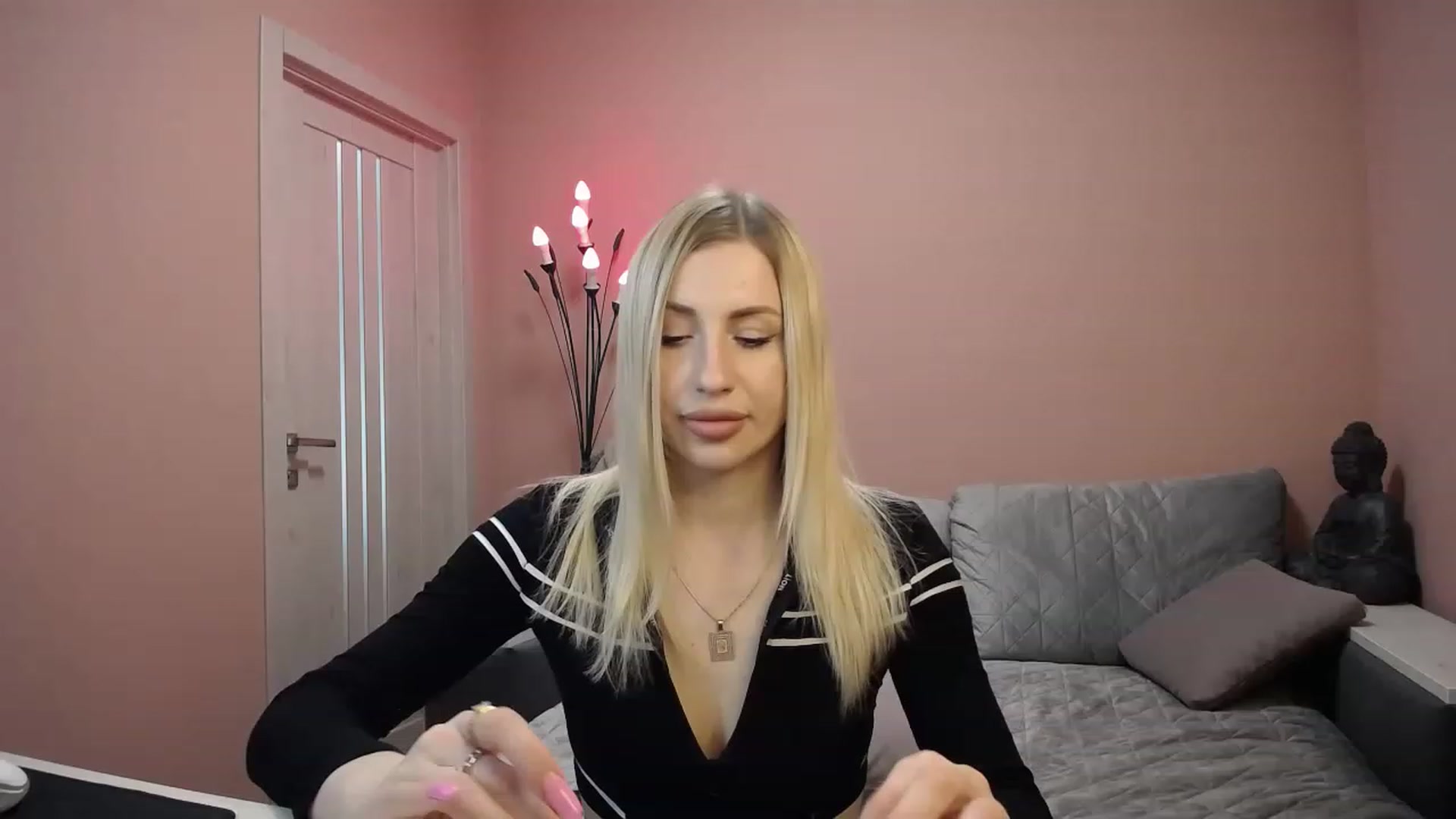 Gallery image thumbnail from KimKalash's myfreecams stream on, 04/24/2023, 08:55 image 20 of 20