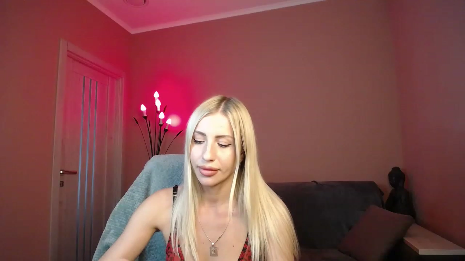 Gallery image thumbnail from KimKalash's myfreecams stream on, 06/27/2023, 13:22 image 4 of 20