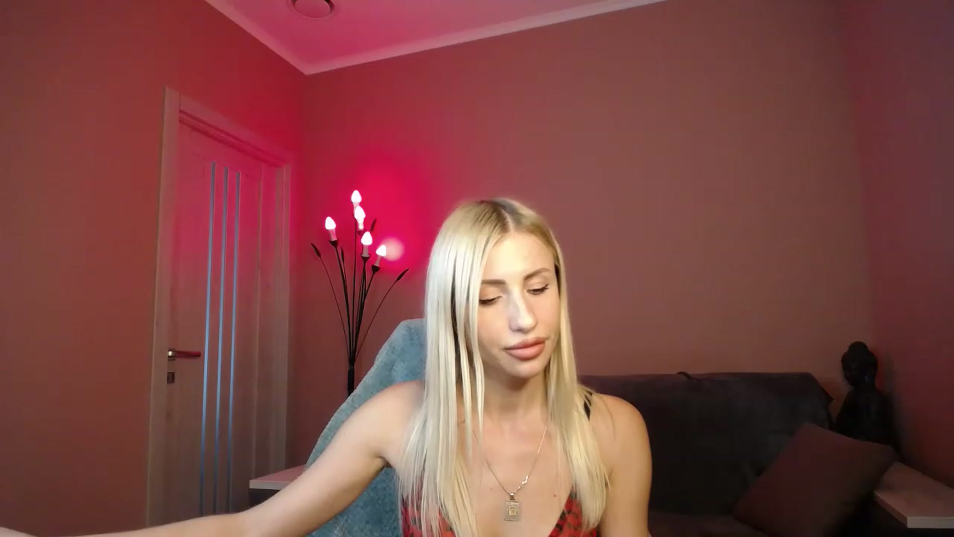 Gallery image thumbnail from KimKalash's myfreecams stream on, 06/27/2023, 13:22 image 19 of 20