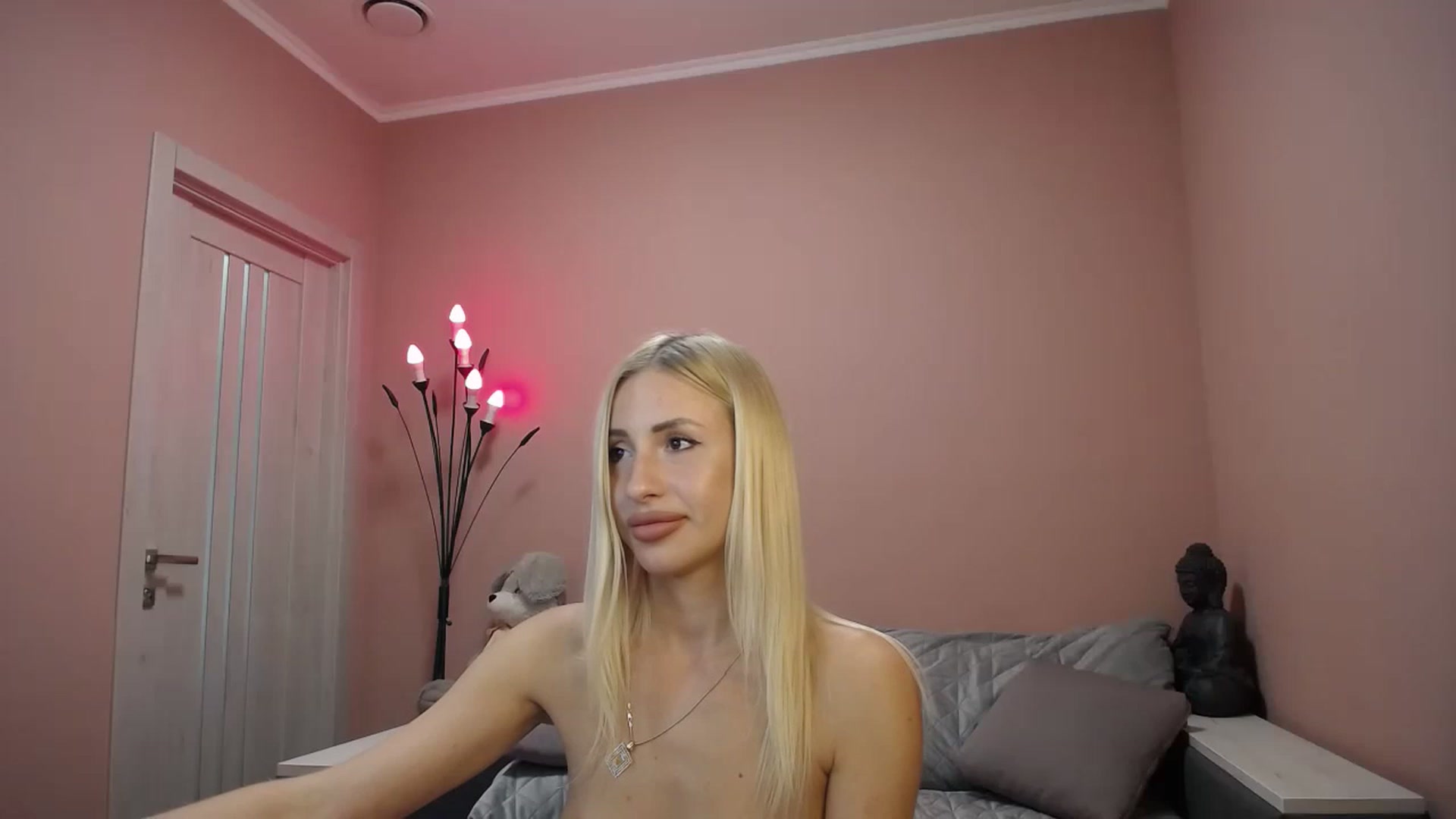 Gallery image thumbnail from KimKalash's myfreecams stream on, 06/28/2023, 13:08 image 5 of 20