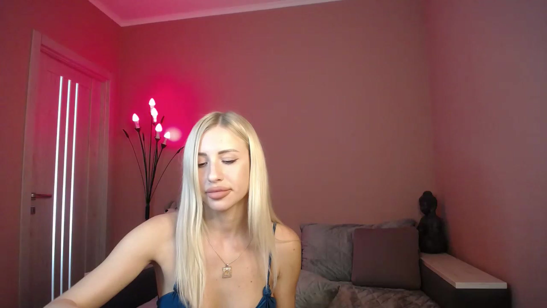 Gallery image thumbnail from KimKalash's myfreecams stream on, 07/03/2023, 10:38 image 19 of 20