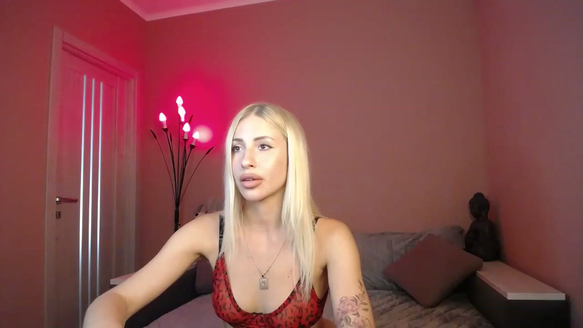 Gallery image thumbnail from KimKalash's myfreecams stream on, 07/08/2023, 09:23 image 11 of 20