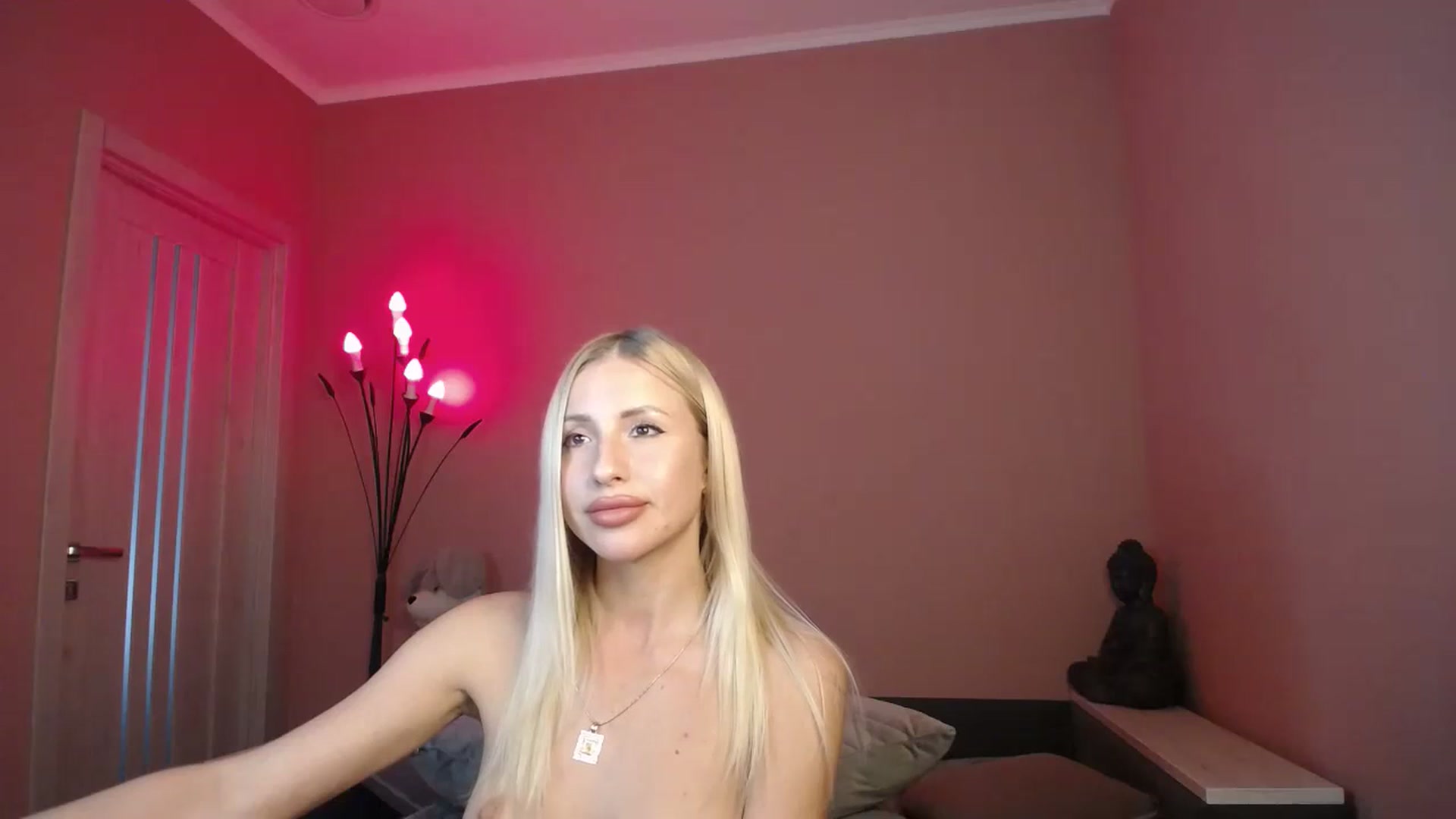 Gallery image thumbnail from KimKalash's myfreecams stream on, 07/09/2023, 13:41 image 16 of 20