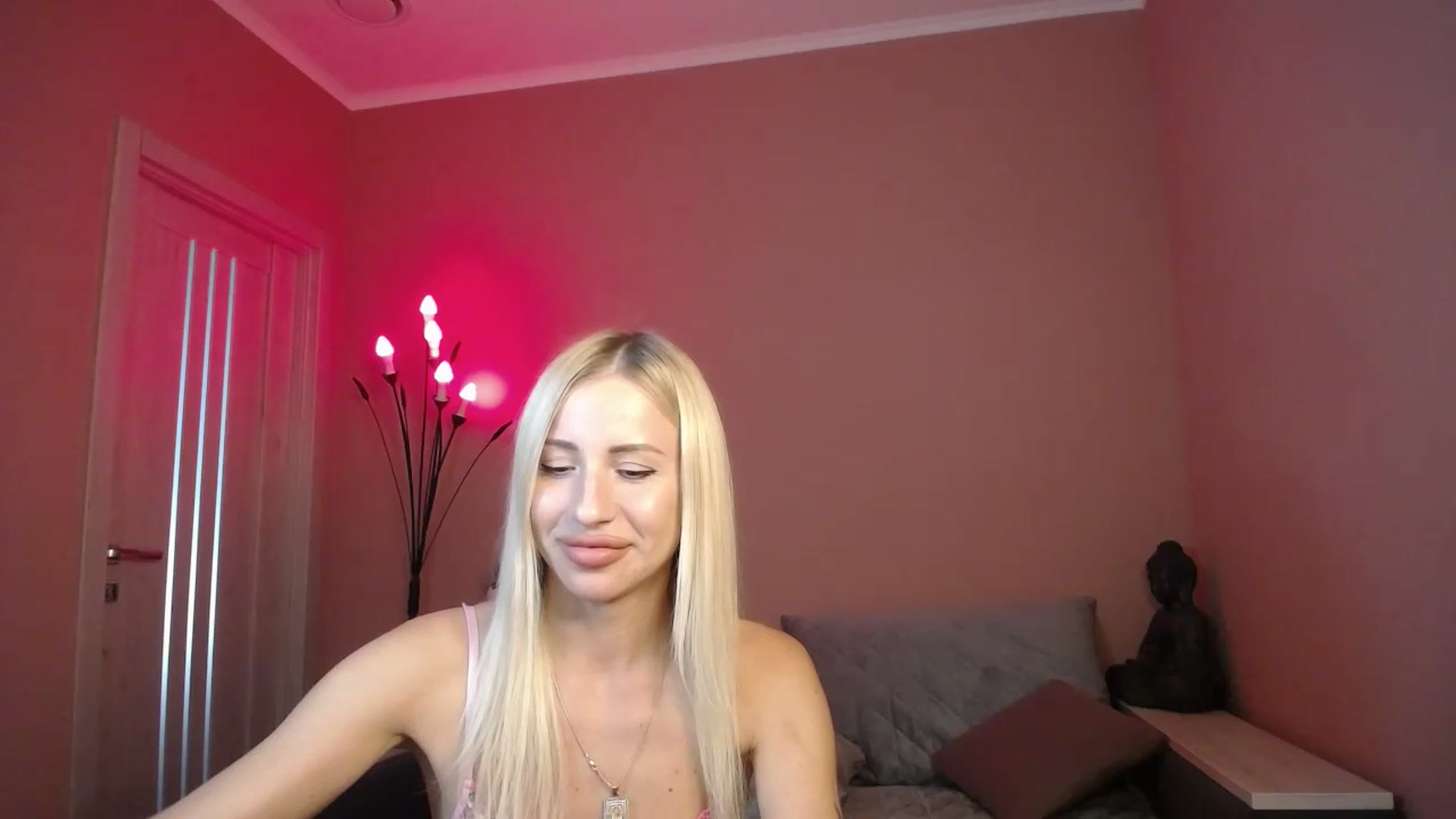 Gallery image thumbnail from KimKalash's myfreecams stream on, 07/11/2023, 10:18 image 3 of 20