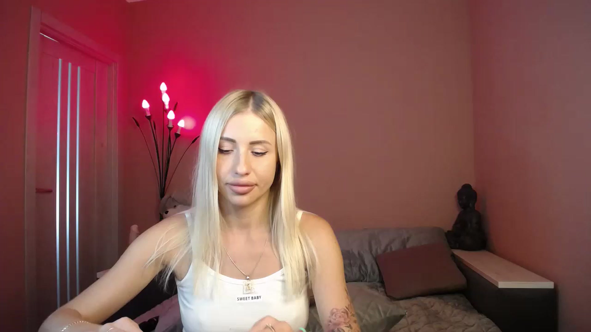 Gallery image thumbnail from KimKalash's myfreecams stream on, 07/21/2023, 12:57 image 6 of 20