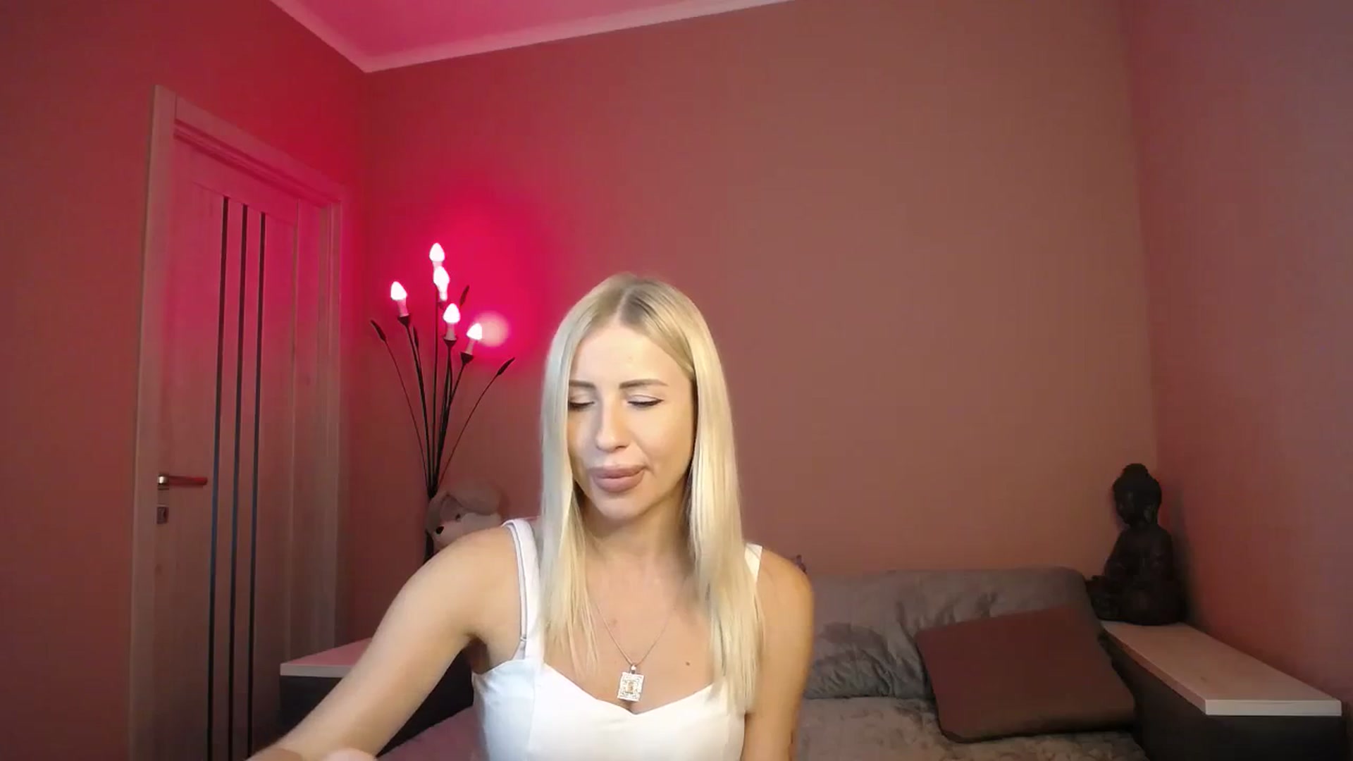 Gallery image thumbnail from KimKalash's myfreecams stream on, 07/22/2023, 09:20 image 14 of 20
