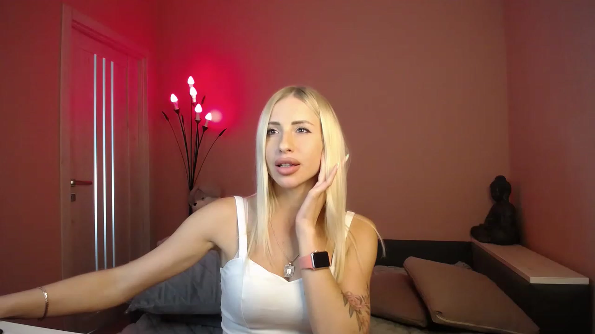 Gallery image thumbnail from KimKalash's myfreecams stream on, 07/22/2023, 12:39 image 6 of 20