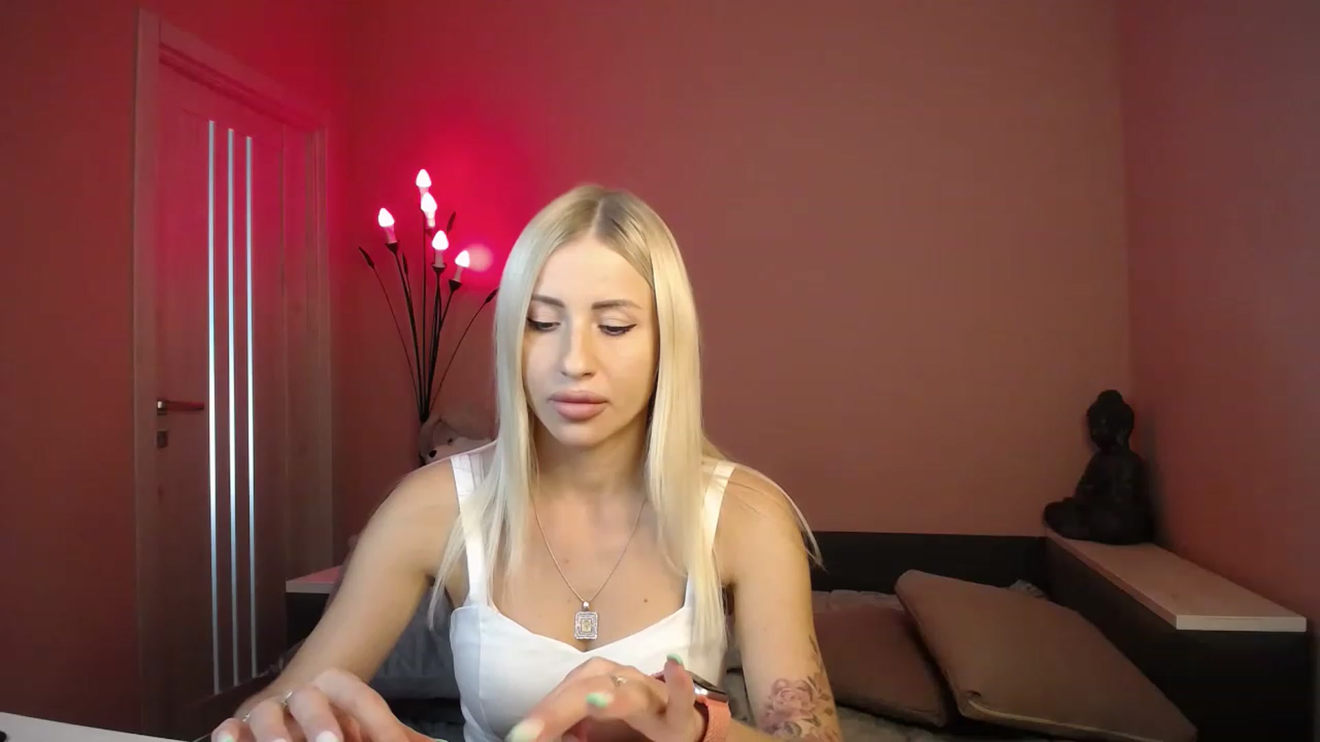 Gallery image thumbnail from KimKalash's myfreecams stream on, 07/22/2023, 12:39 image 2 of 20