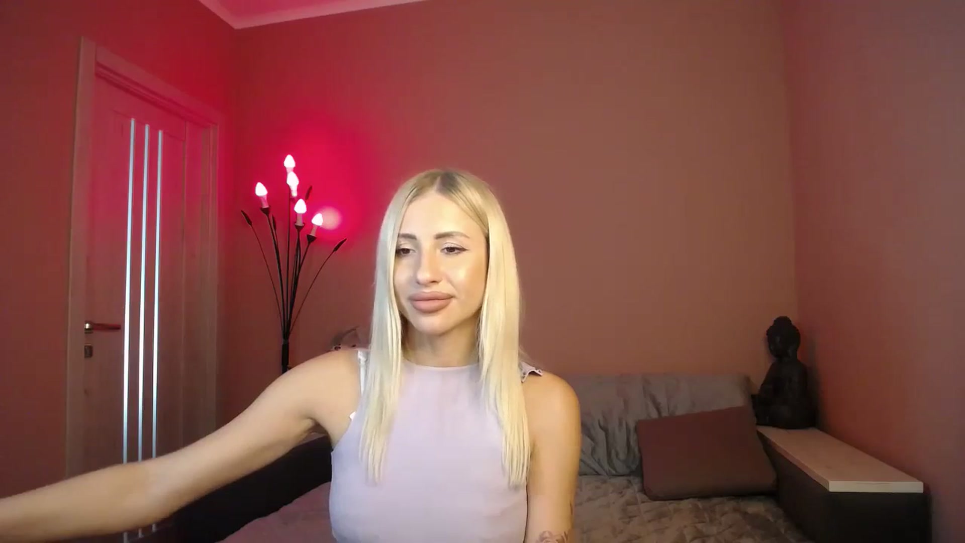 Gallery image thumbnail from KimKalash's myfreecams stream on, 07/24/2023, 10:16 image 6 of 20