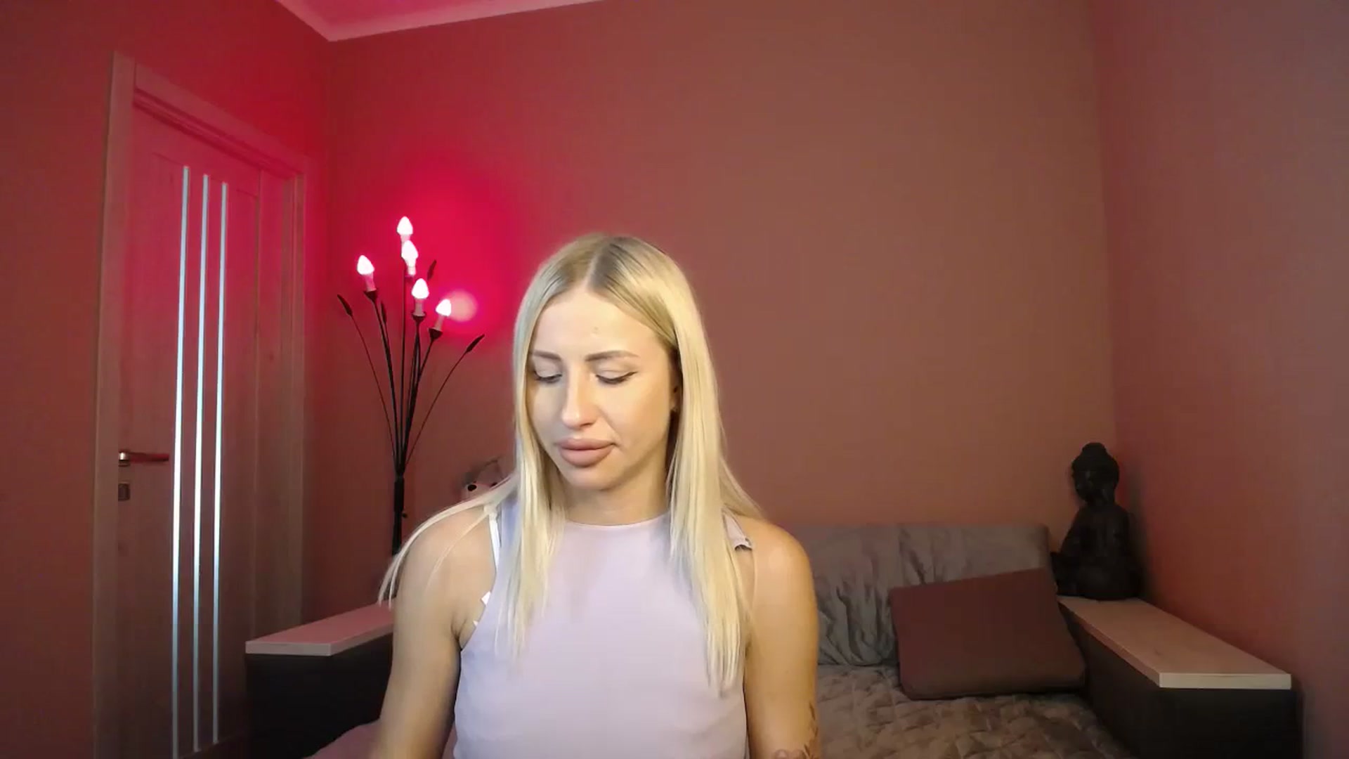 Gallery image thumbnail from KimKalash's myfreecams stream on, 07/24/2023, 10:16 image 3 of 20