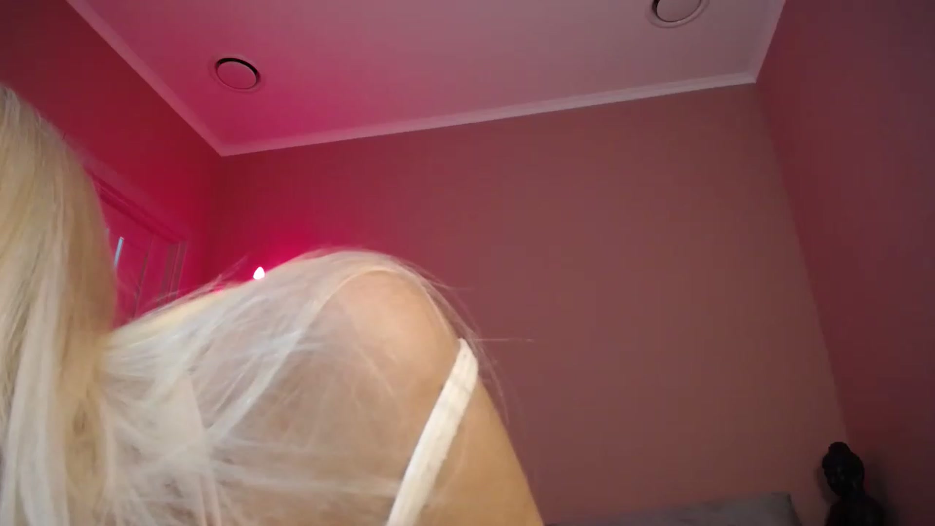 Gallery image thumbnail from KimKalash's myfreecams stream on, 07/25/2023, 11:42 image 19 of 20