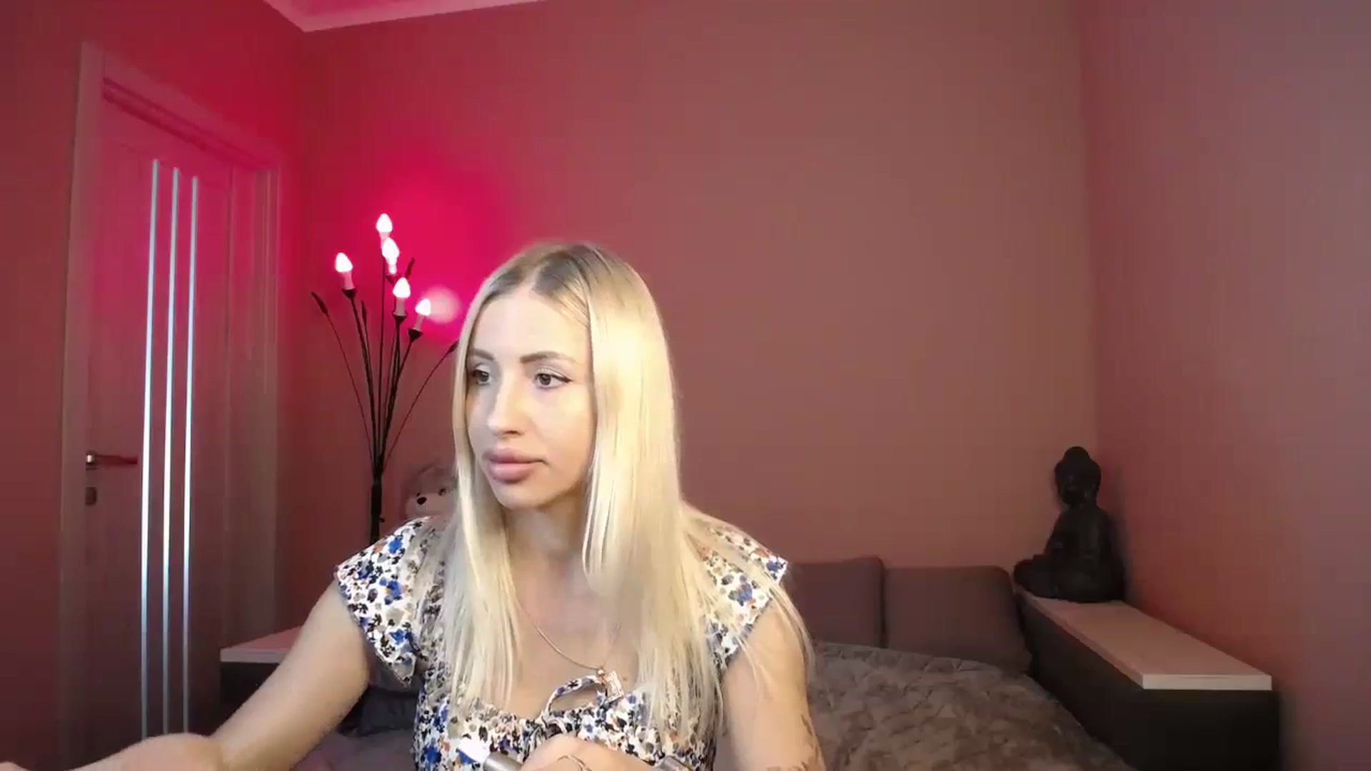 Gallery image thumbnail from KimKalash's myfreecams stream on, 07/26/2023, 09:07 image 4 of 20