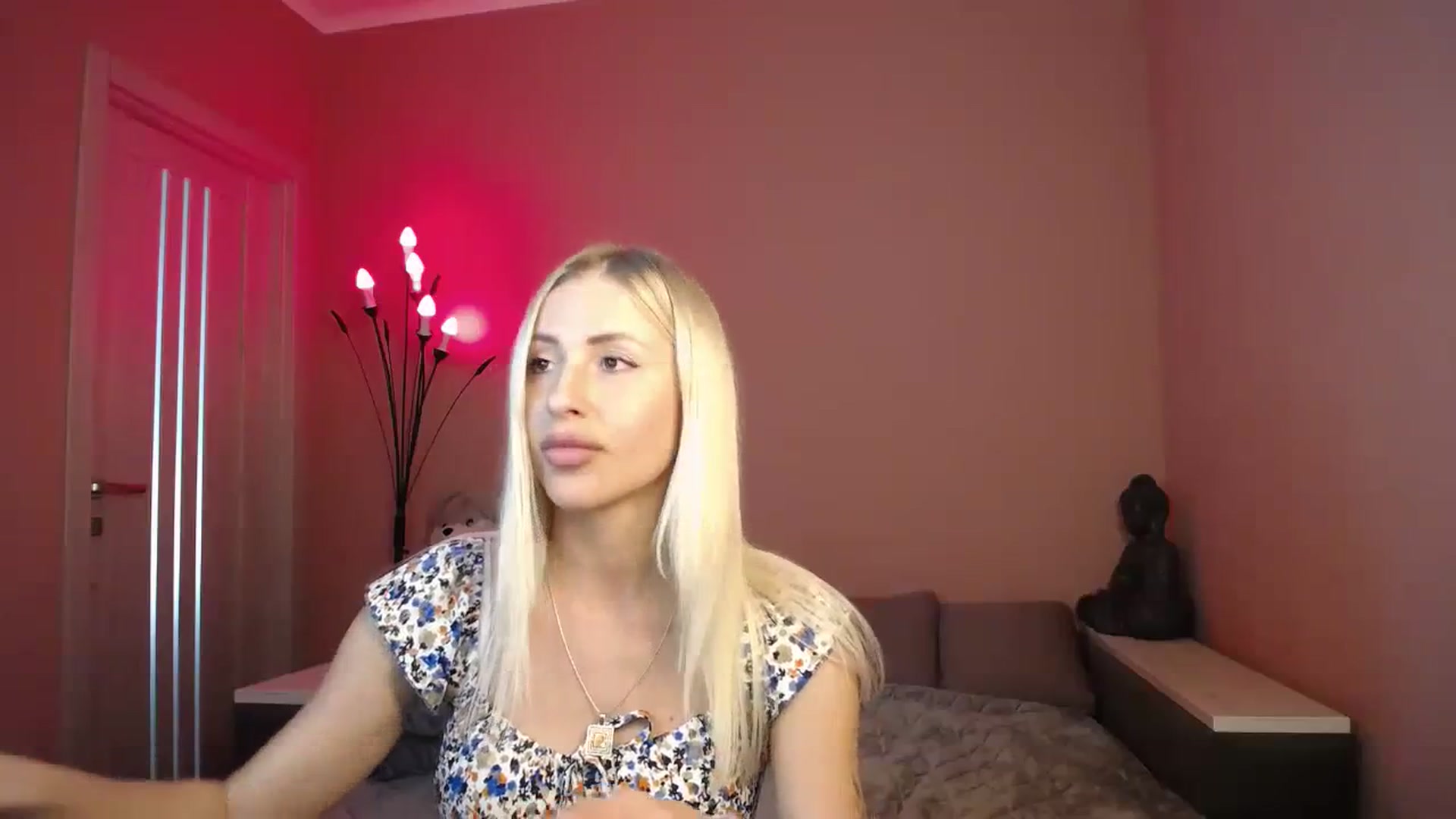 Gallery image thumbnail from KimKalash's myfreecams stream on, 07/26/2023, 09:07 image 19 of 20