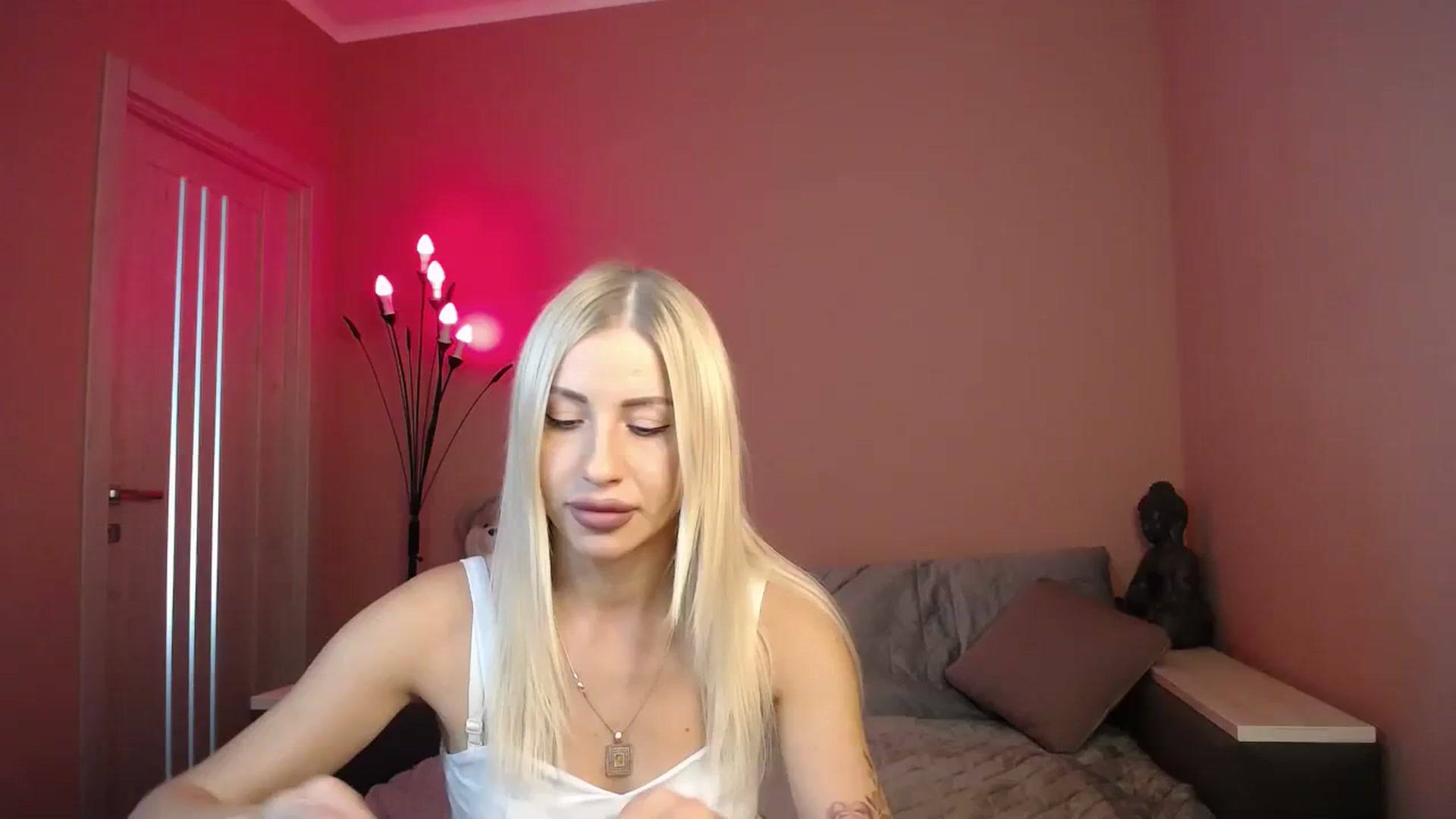 Gallery image thumbnail from KimKalash's myfreecams stream on, 07/29/2023, 09:08 image 7 of 20
