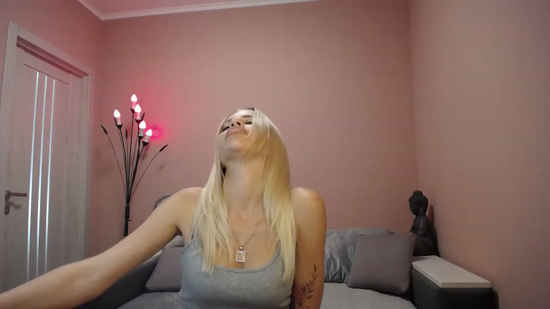 Gallery image thumbnail from KimKalash's myfreecams stream on, 08/25/2023, 08:35 image 11 of 20