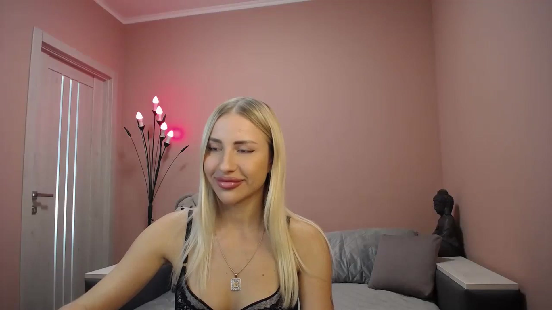 Gallery image thumbnail from KimKalash's myfreecams stream on, 08/27/2023, 08:26 image 12 of 20