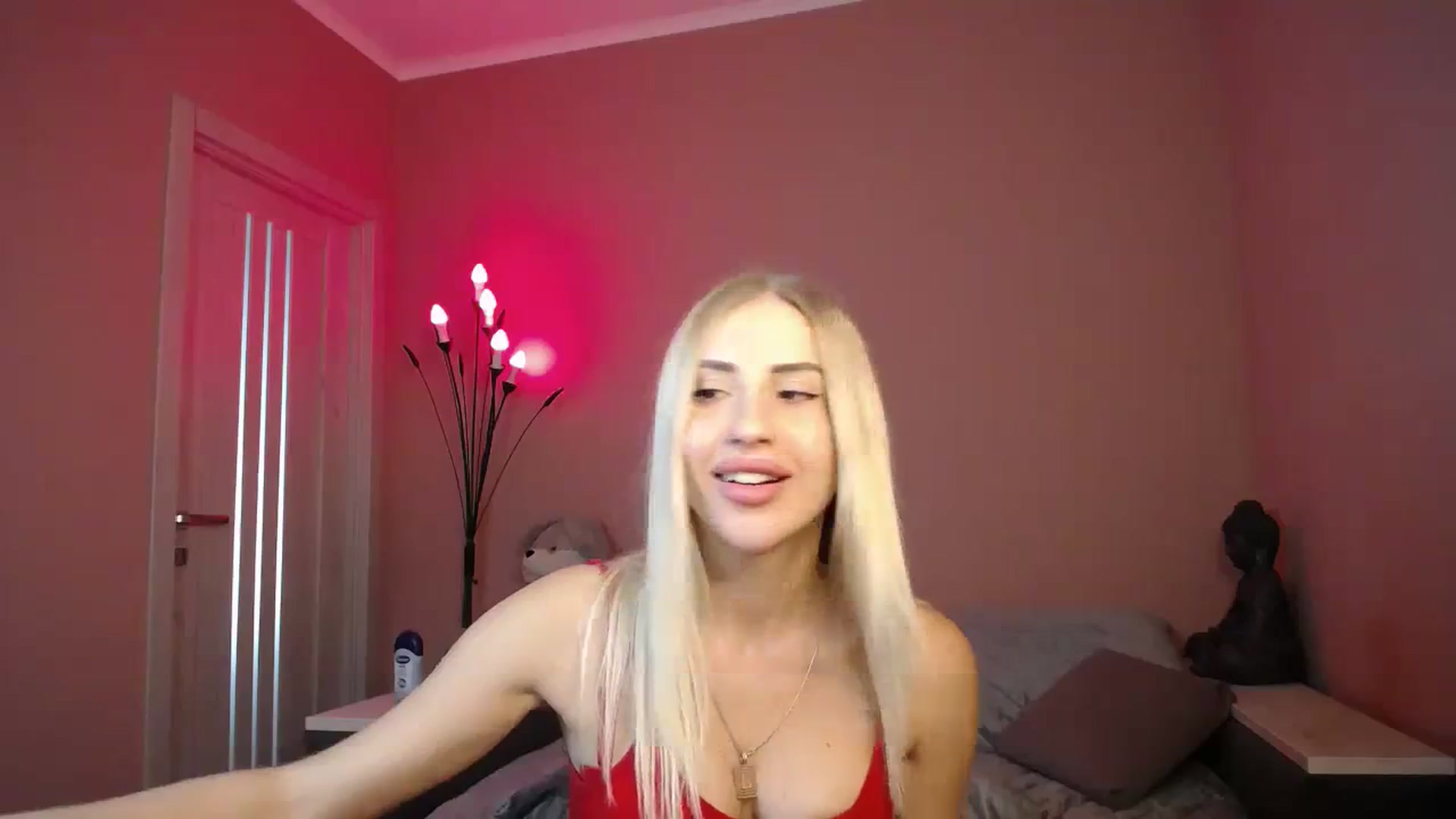 Gallery image thumbnail from KimKalash's myfreecams stream on, 09/12/2023, 09:33 image 16 of 20