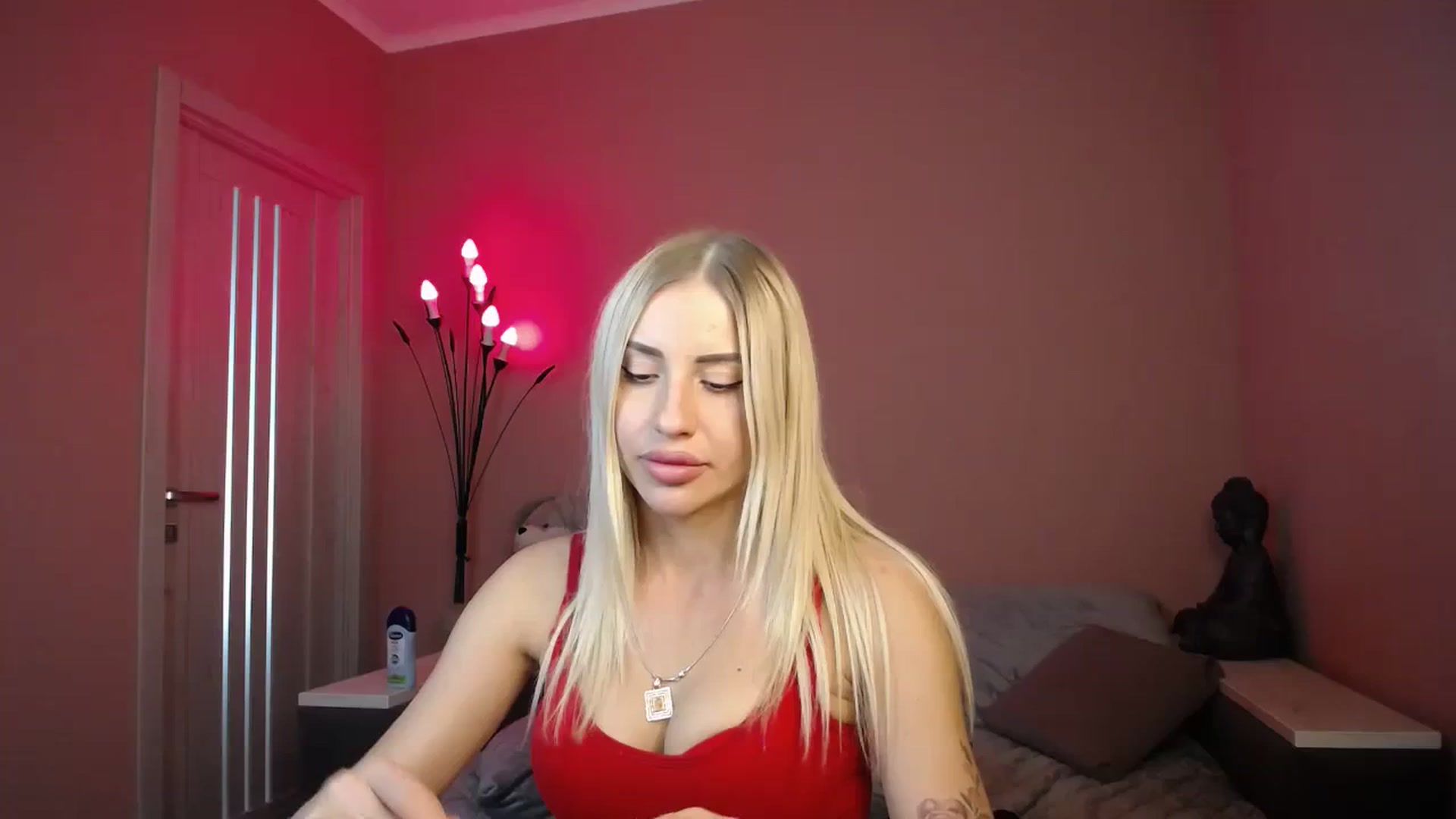 Gallery image thumbnail from KimKalash's myfreecams stream on, 09/12/2023, 09:33 image 9 of 20
