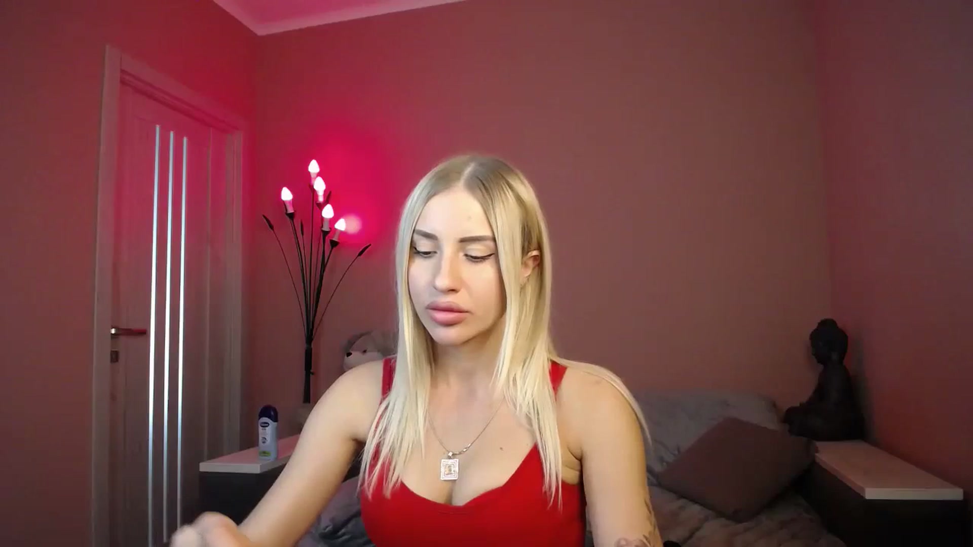 Gallery image thumbnail from KimKalash's myfreecams stream on, 09/12/2023, 09:33 image 8 of 20