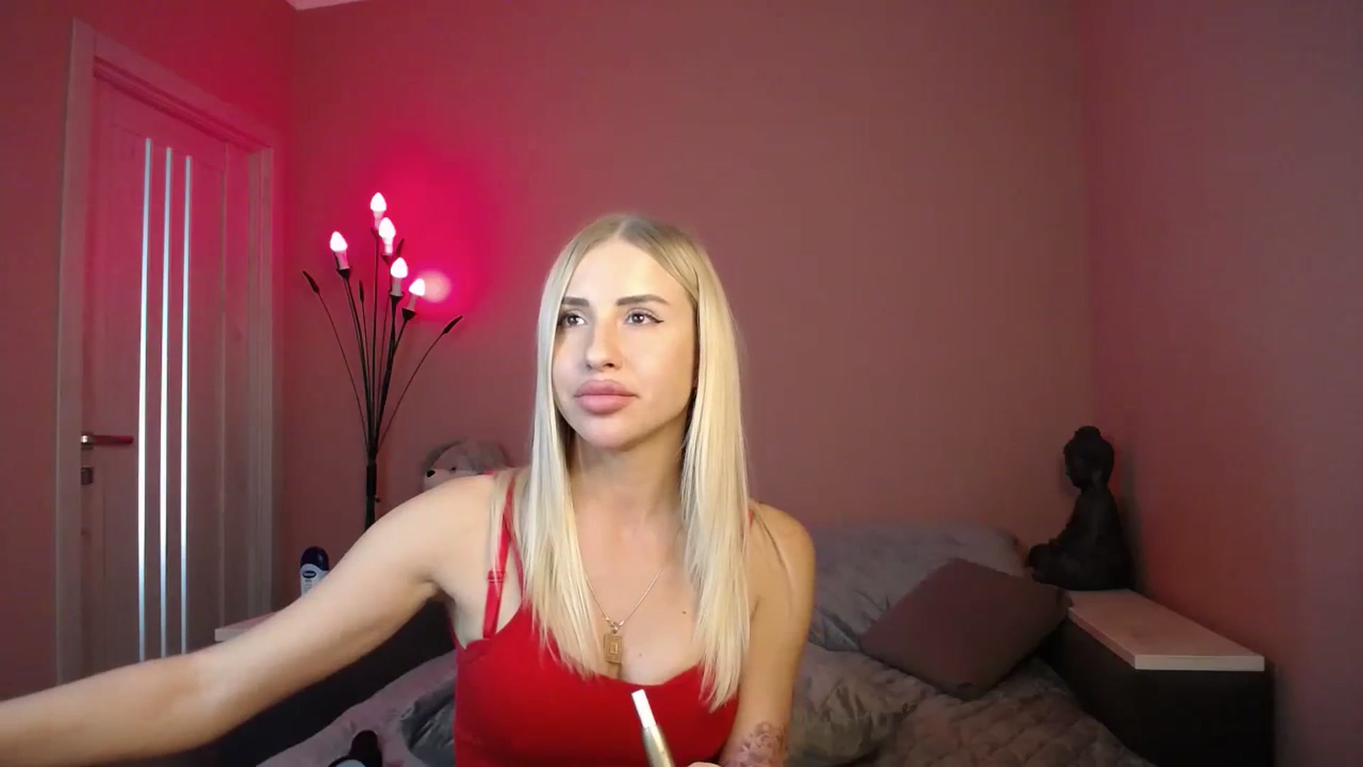 Gallery image thumbnail from KimKalash's myfreecams stream on, 09/12/2023, 09:33 image 20 of 20