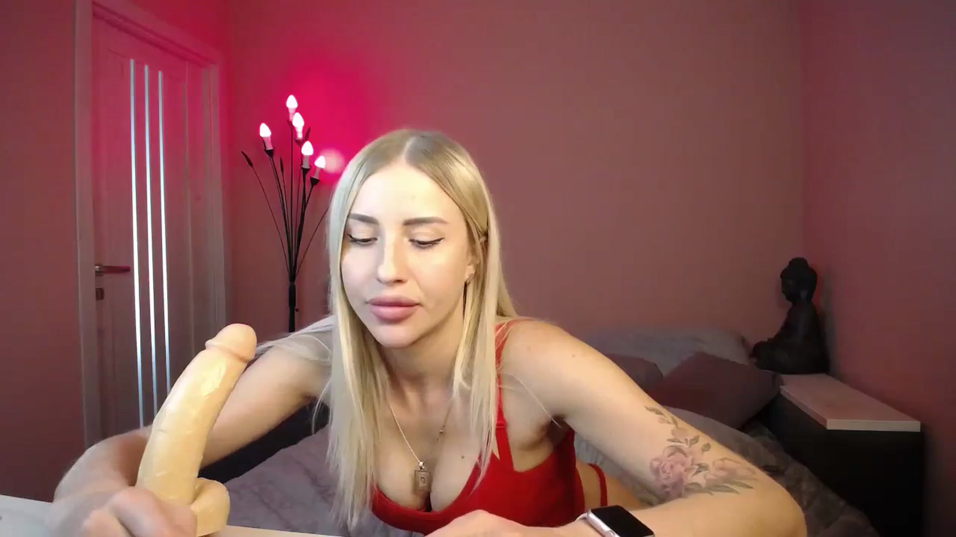Gallery image thumbnail from KimKalash's myfreecams stream on, 09/12/2023, 11:10 image 5 of 20