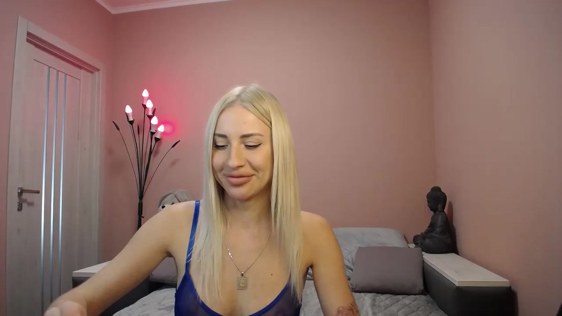 Gallery image thumbnail from KimKalash's myfreecams stream on, 09/20/2023, 10:13 image 12 of 20