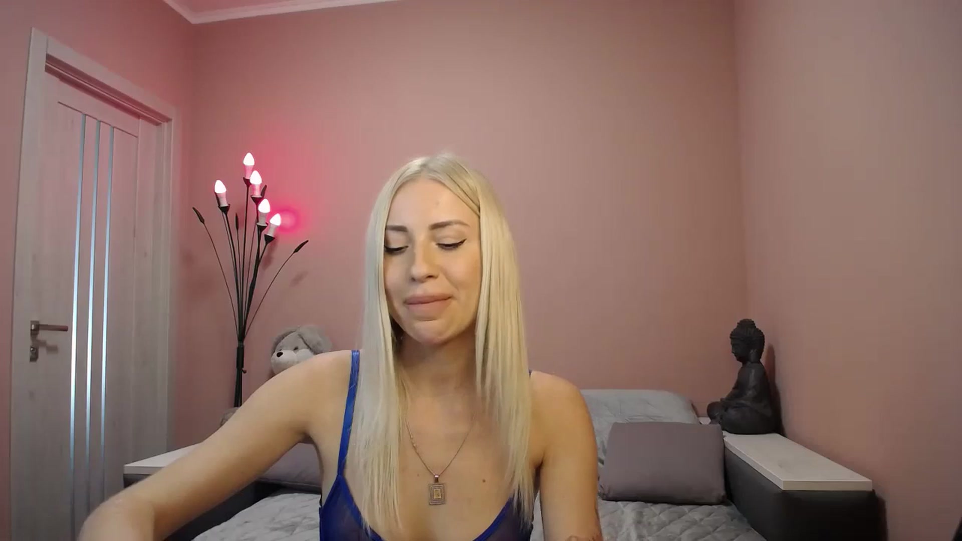 Gallery image thumbnail from KimKalash's myfreecams stream on, 09/20/2023, 10:13 image 14 of 20