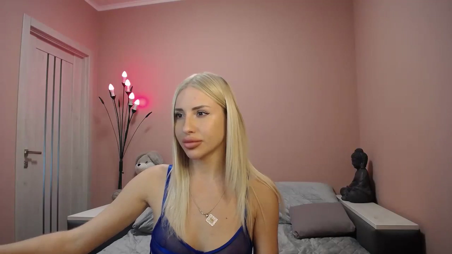 Gallery image thumbnail from KimKalash's myfreecams stream on, 09/20/2023, 12:26 image 16 of 20