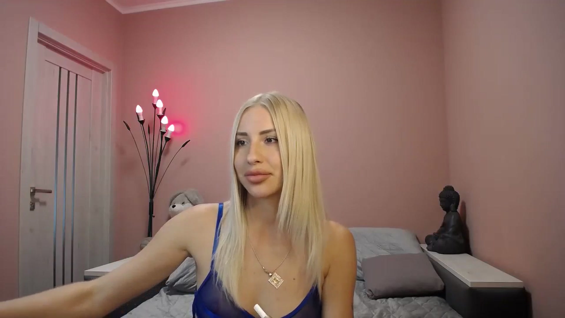 Gallery image thumbnail from KimKalash's myfreecams stream on, 09/20/2023, 12:26 image 12 of 20