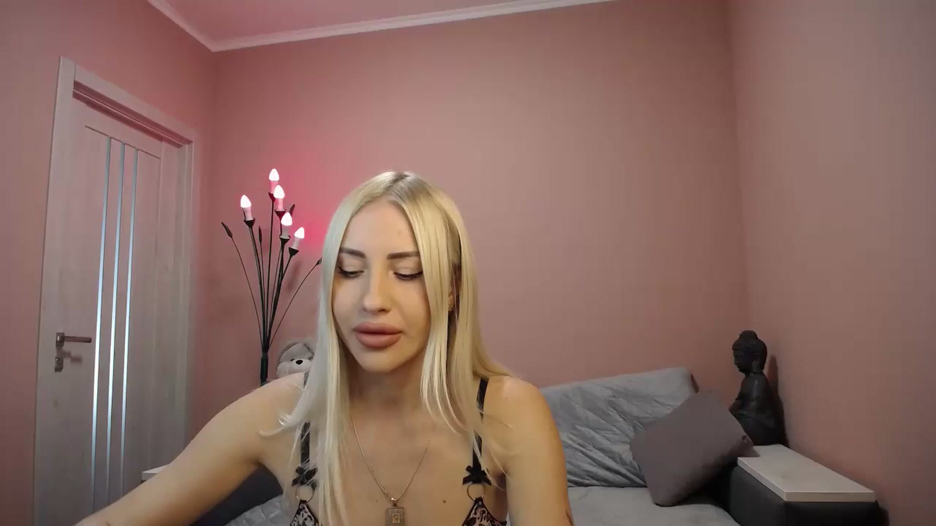 Gallery image thumbnail from KimKalash's myfreecams stream on, 09/24/2023, 08:49 image 1 of 20