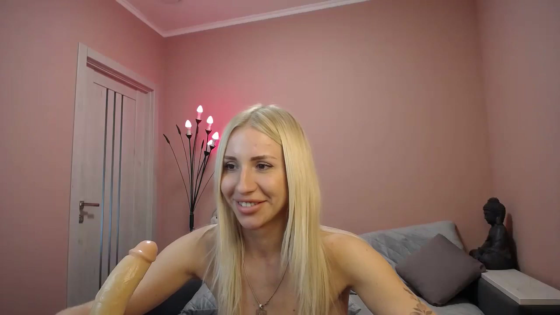 Gallery image thumbnail from KimKalash's myfreecams stream on, 09/30/2023, 11:59 image 20 of 20