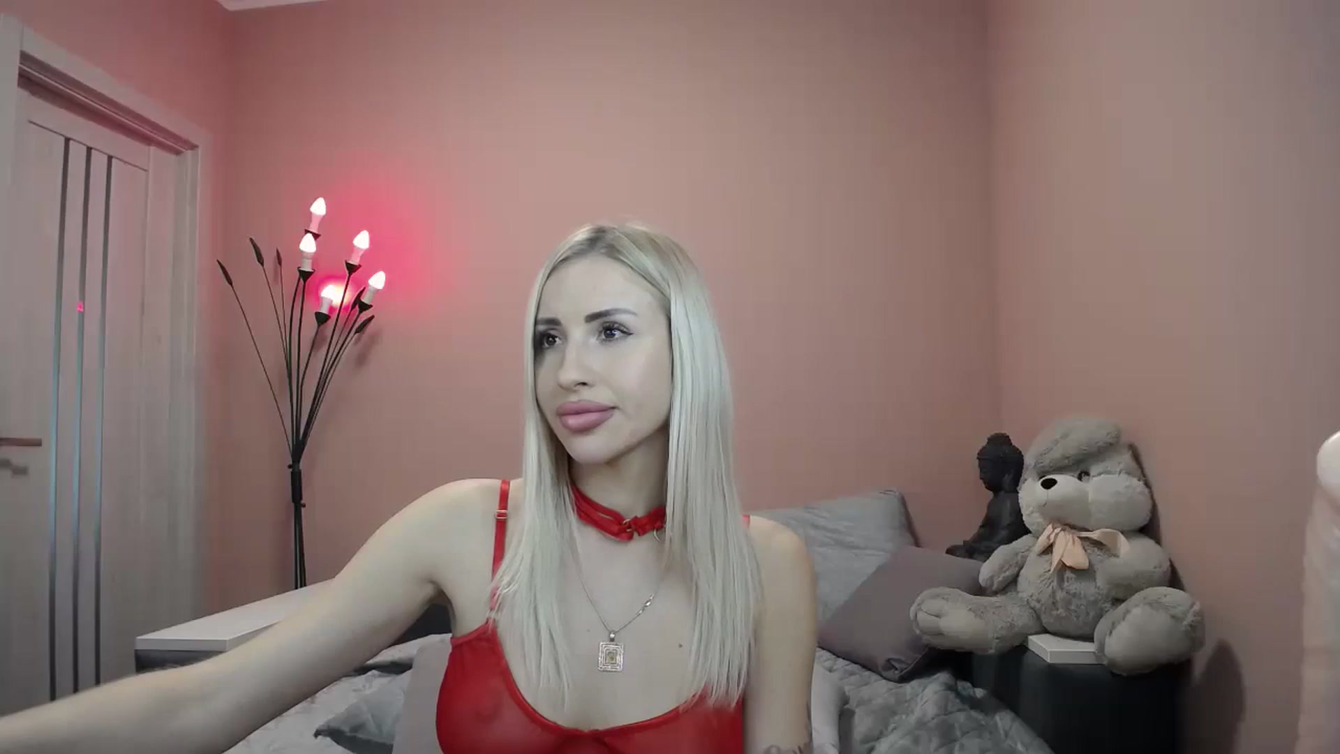 Gallery image thumbnail from KimKalash's myfreecams stream on, 11/06/2023, 12:08 image 11 of 20