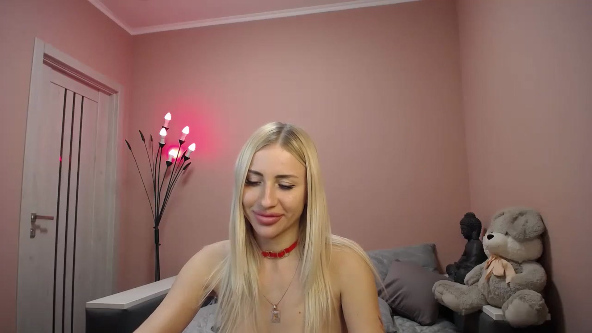 Gallery image thumbnail from KimKalash's myfreecams stream on, 11/15/2023, 14:34 image 20 of 20