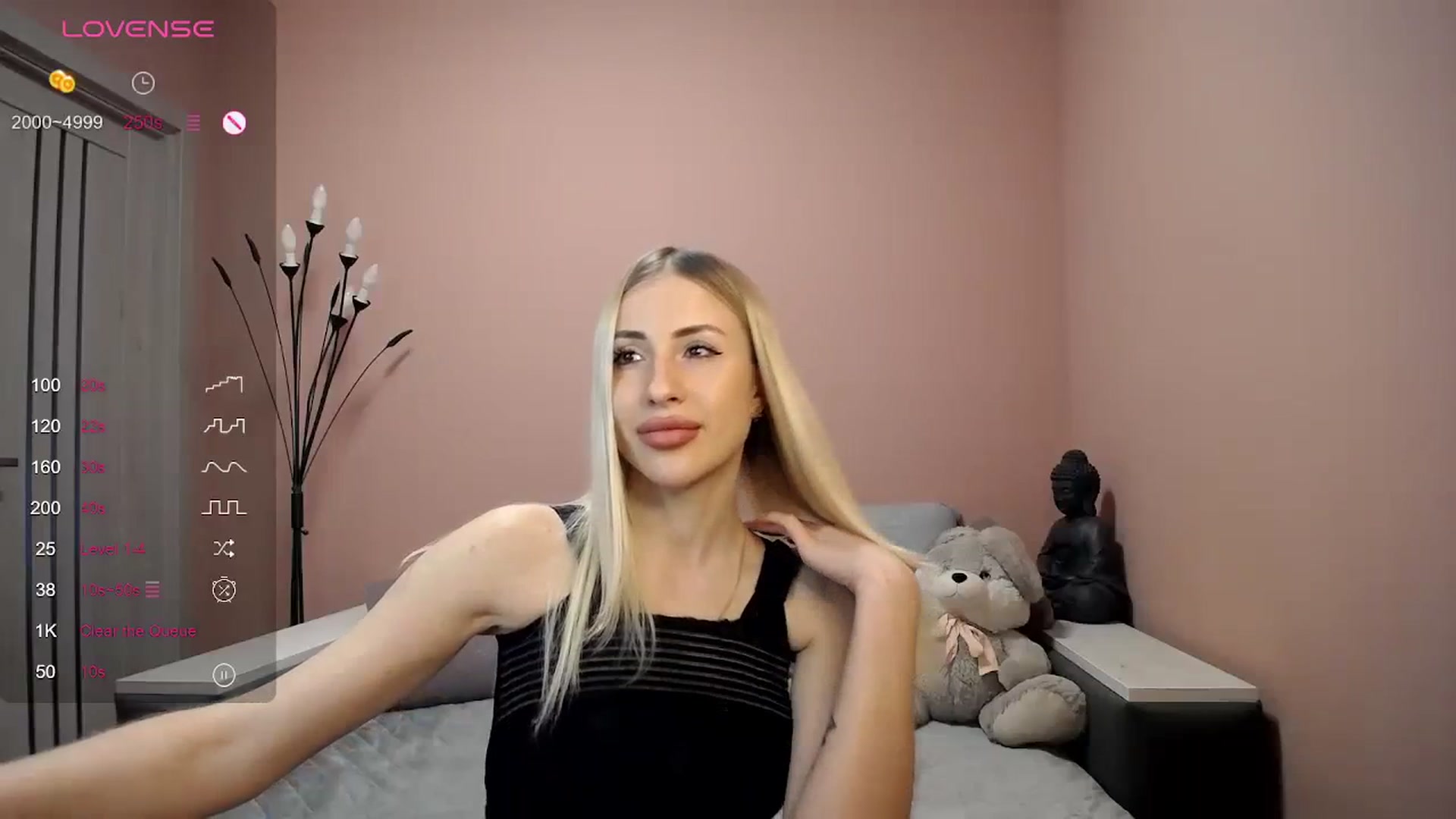 Gallery image thumbnail from KimKalash's myfreecams stream on, 01/09/2024, 09:59 image 3 of 20
