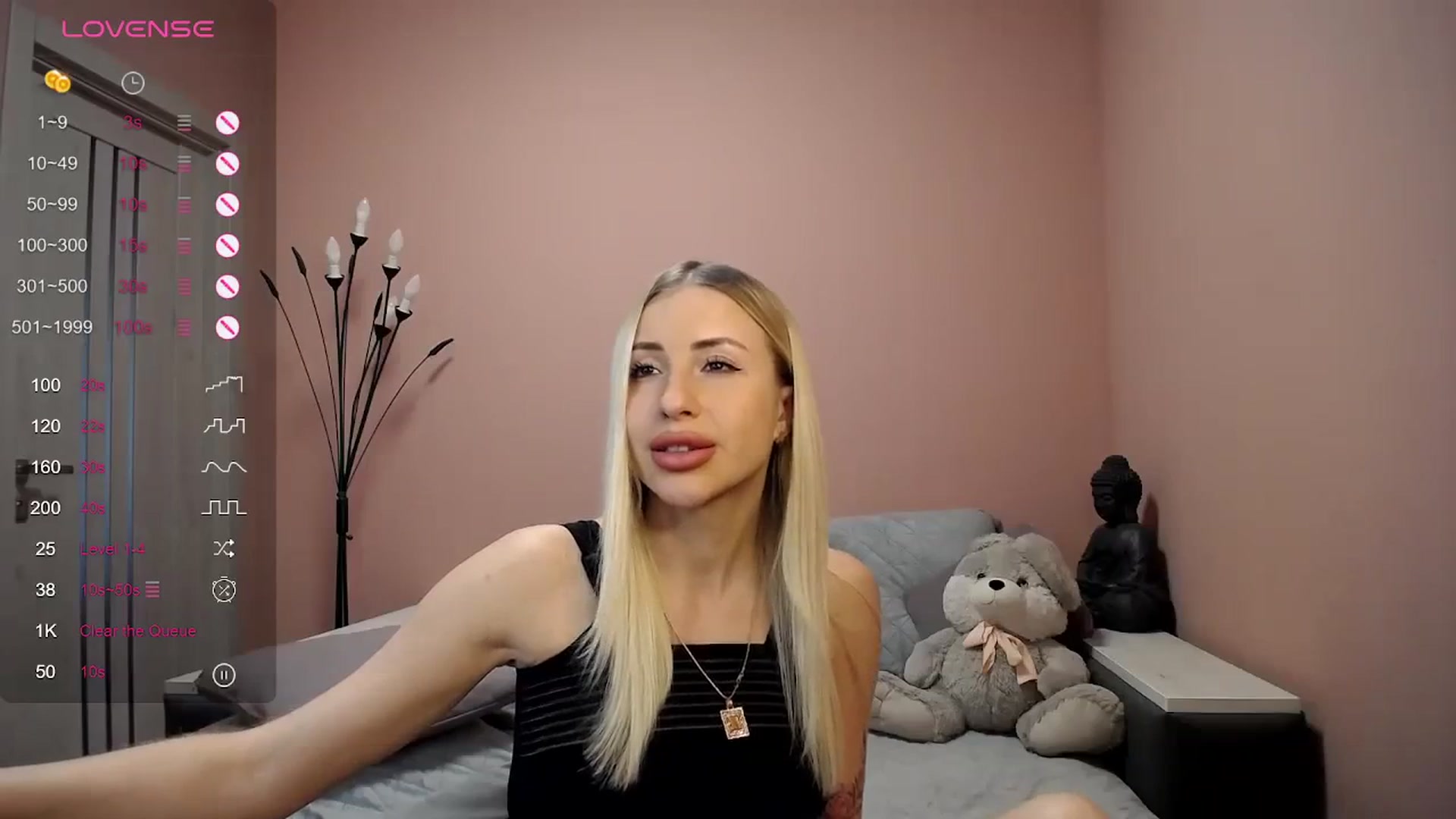 Gallery image thumbnail from KimKalash's myfreecams stream on, 01/09/2024, 11:48 image 5 of 20