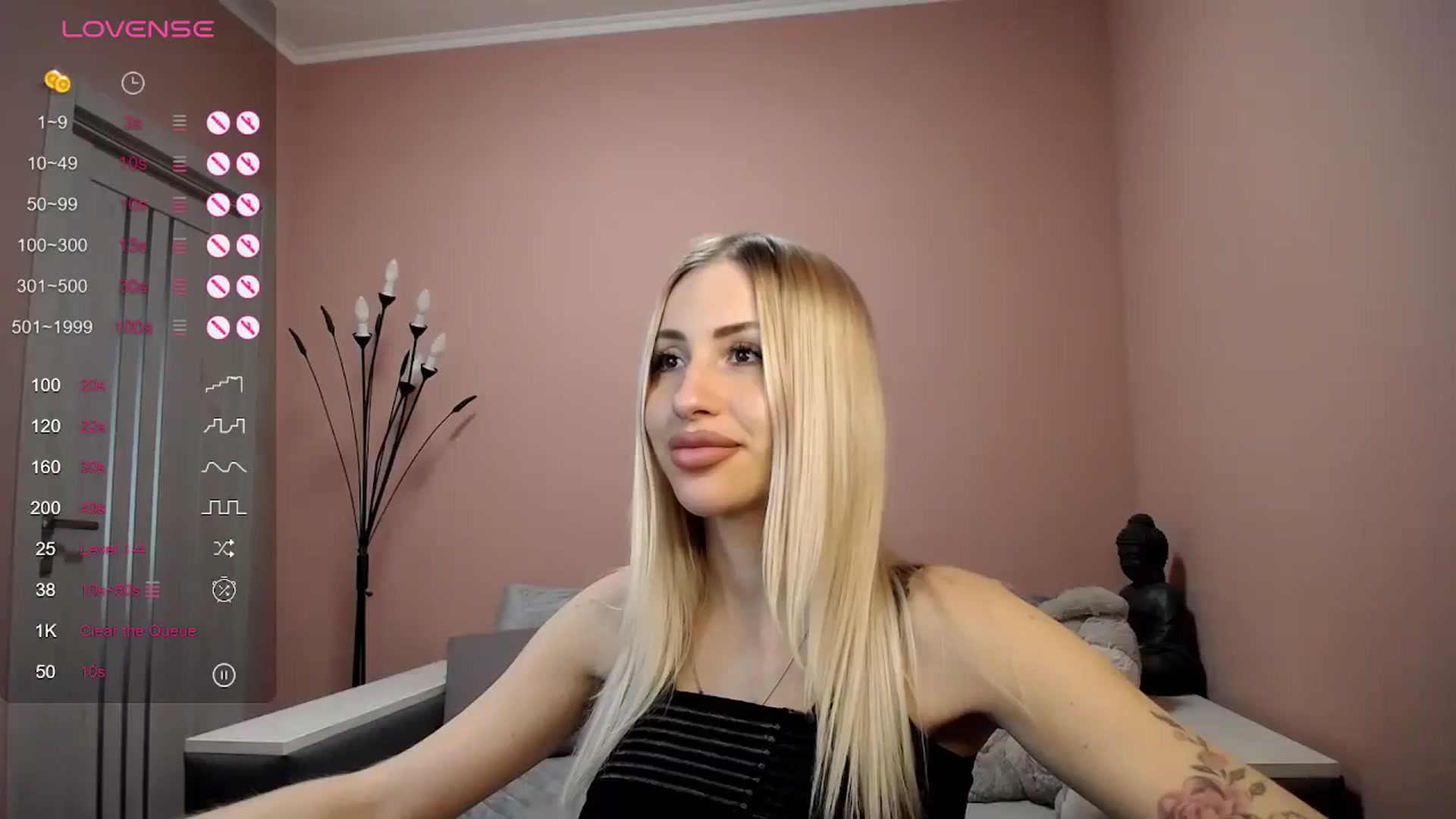 Gallery image thumbnail from KimKalash's myfreecams stream on, 01/12/2024, 12:55 image 1 of 20